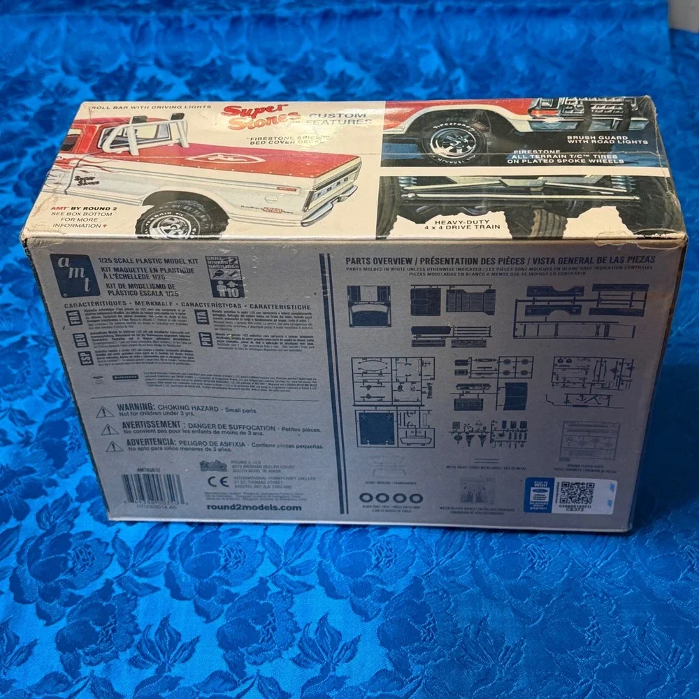AMT 1978 Ford 4x4 Pickup Super Stones Firestone 1/25 Model Kit Retro Deluxe‎